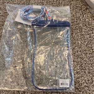 Vera Bradley water proof phone pouch with lanyard